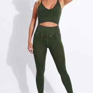 FP Movement Good Karma green Leggings & top set XS/S & M/L AVAILABLE New